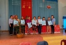 New Year’s gifts giving program 2019 “MOM- warms spring day”